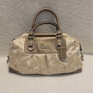 Vintage Coach shoulder bag